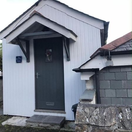 Beautiful 1-Bed Riversi Cottage Located In Malpas Truro Exterior photo