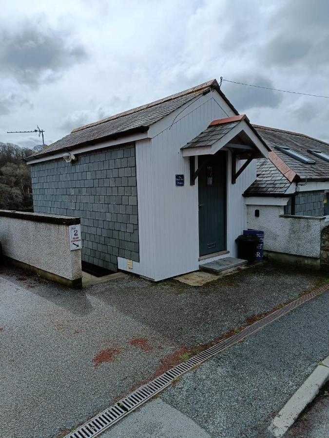 Beautiful 1-Bed Riversi Cottage Located In Malpas Truro Exterior photo